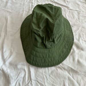 Green MEC brimmed outdoor hat for sale (size 4-5)